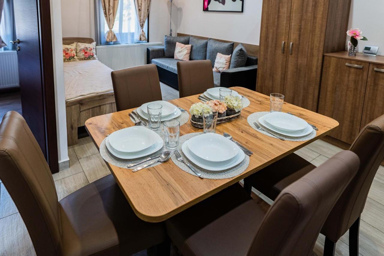 Allium Apartment Makó Exteriér fotografie